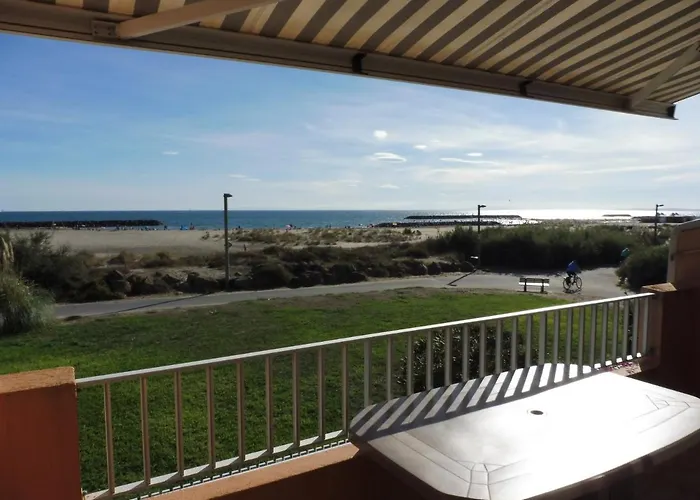 Maisons Sur La Magnifique T3 Mezzanine Vue Cap D'agde Agde